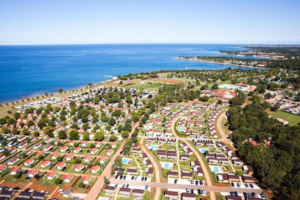 Adriamar Mobile Homes In Park