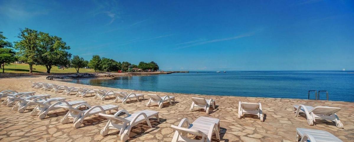 Kemp Adriamar Mobile Homes In Park Umag