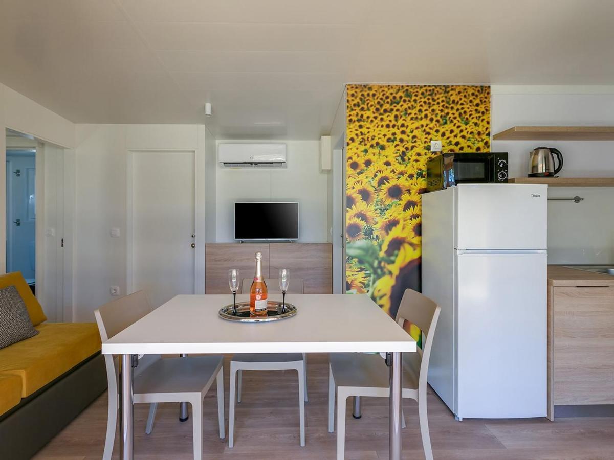 Adriamar Mobile Homes In Park Kemp *