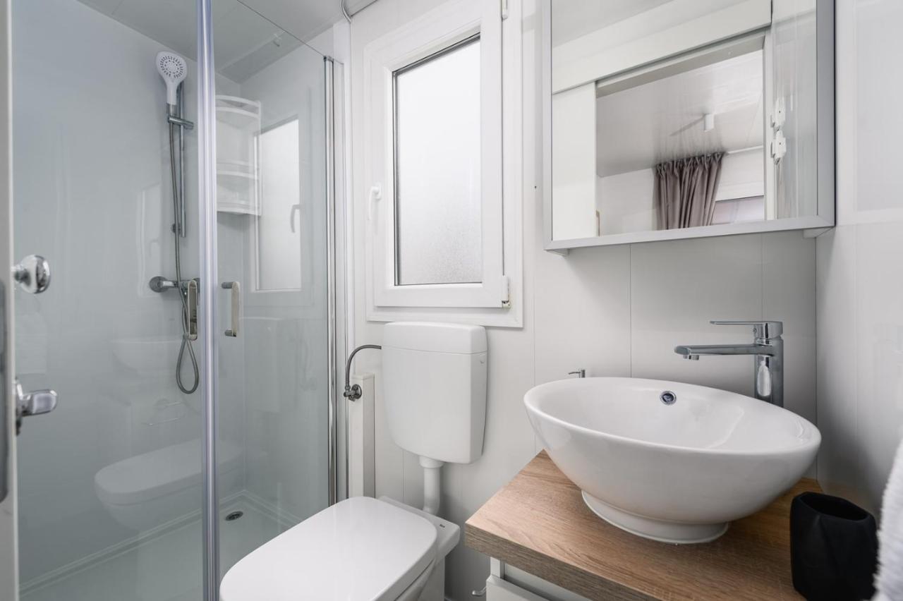 Kemp Adriamar Mobile Homes In Park Umag