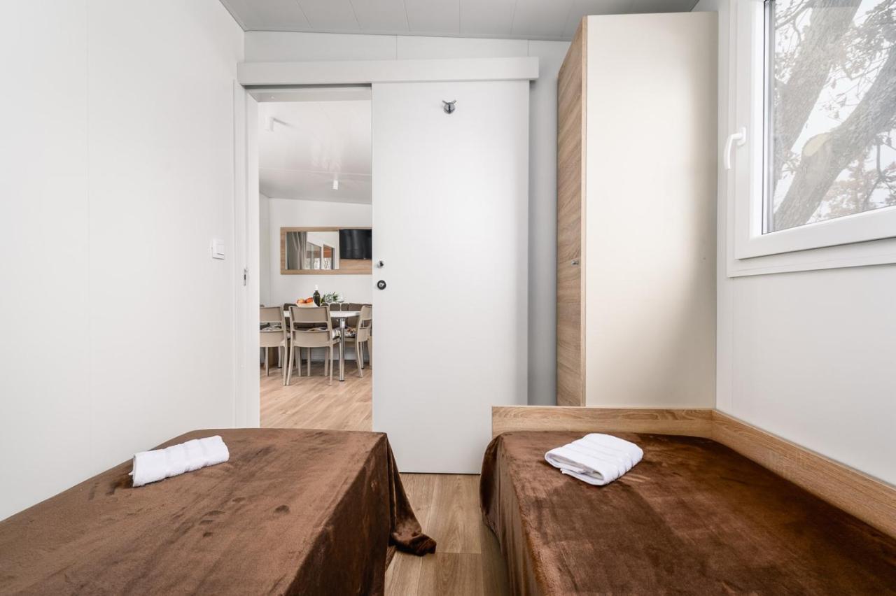 Adriamar Mobile Homes In Park * Umag