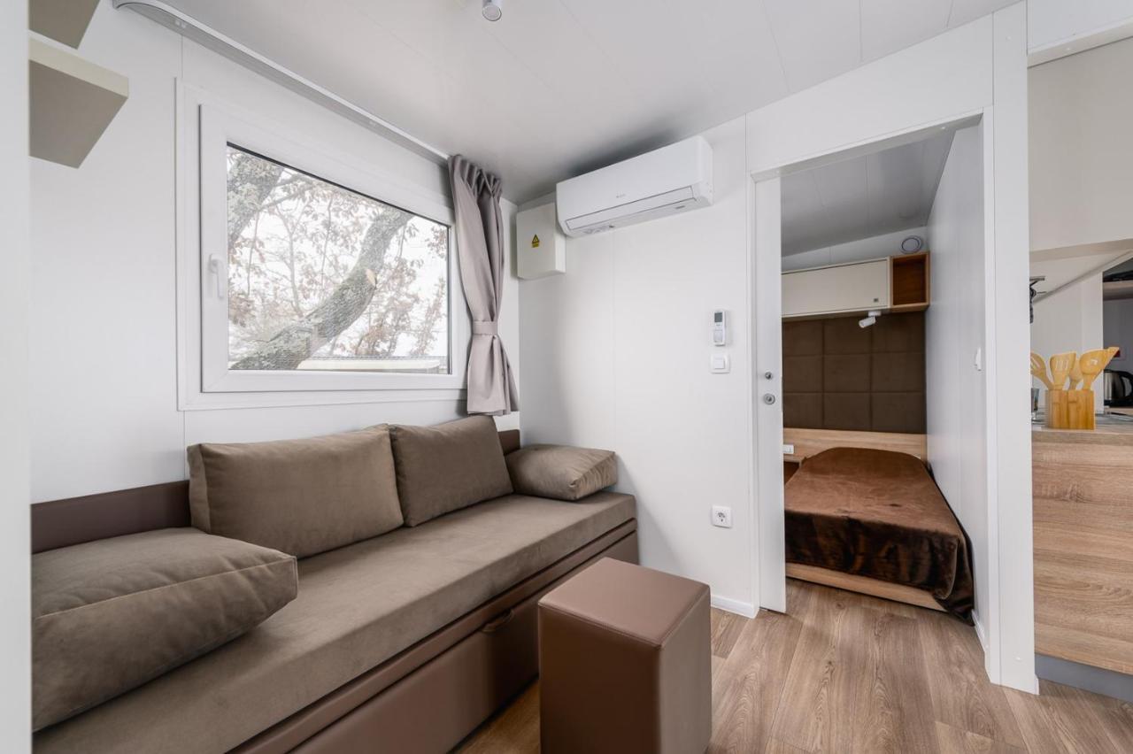Adriamar Mobile Homes In Park * Umag